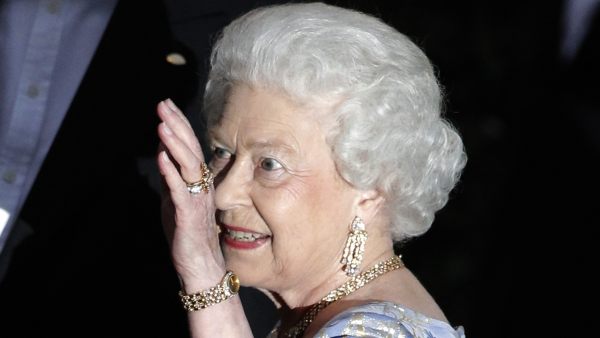 Reina Isabel II Reina Isabel II