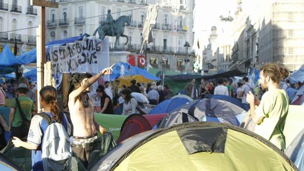 Acampada de 'indignados' en Sol Acampada de 'indignados' en Sol