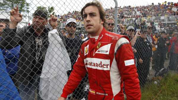 Fernando Alonso tras su accidente Fernando Alonso tras su accidente
