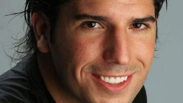 Pablo Larguía Pablo Larguía