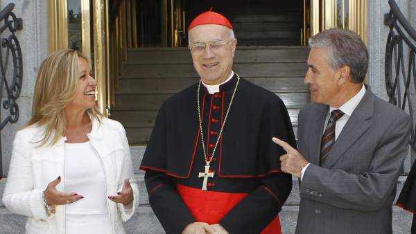 Jauregui y Jiménez, junto a Bertone Jauregui y Jiménez, junto a Bertone