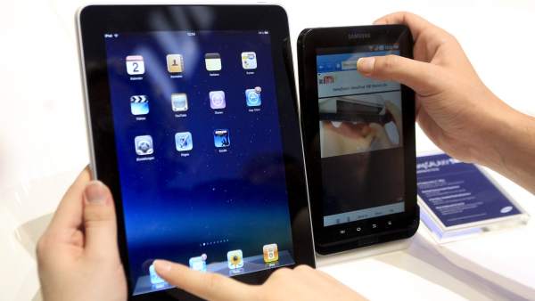 El iPad y la Galaxy Tab El iPad y la Galaxy Tab