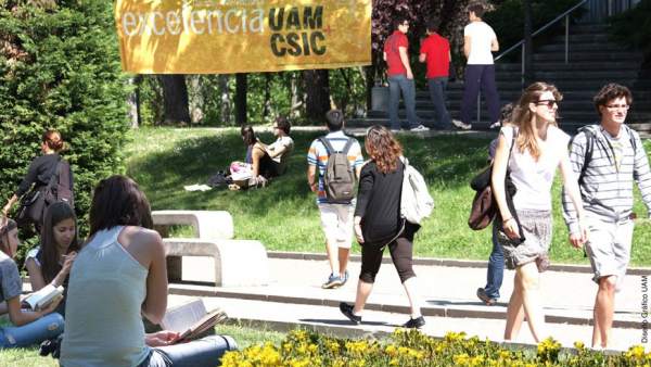 Universitarios Universitarios