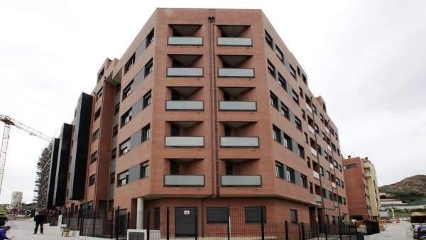 Edificio de viviendas Edificio de viviendas