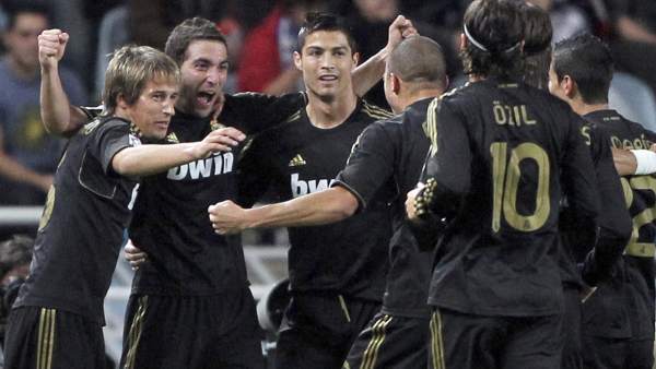 Gol de Higuaín con el Madrid Gol de Higuaín con el Madrid
