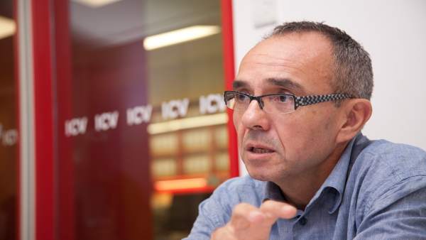 Joan Coscubiela, candidato de ICV-EUiA al Congreso de los Diputados. Joan Coscubiela, candidato de ICV-EUiA al Congreso de los Diputados.
