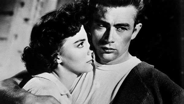 Natalie Wood y James Dean, en "Rebelde sin causa" Natalie Wood y James Dean, en "Rebelde sin causa"