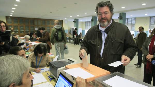 Un voto diferente para López de Uralde (Equo) Un voto diferente para López de Uralde (Equo)