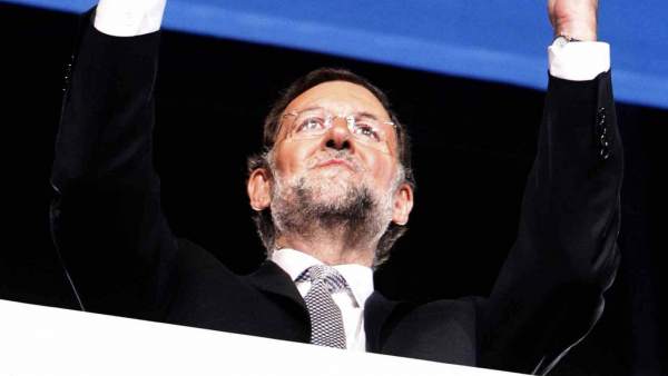 Saludo a los simpatizantes Saludo a los simpatizantes