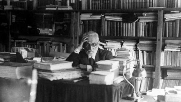 Miguel de Unamuno Miguel de Unamuno