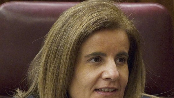 Fátima Báñez Fátima Báñez