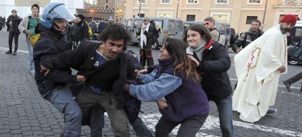 Tensión en el Vaticano Tensión en el Vaticano