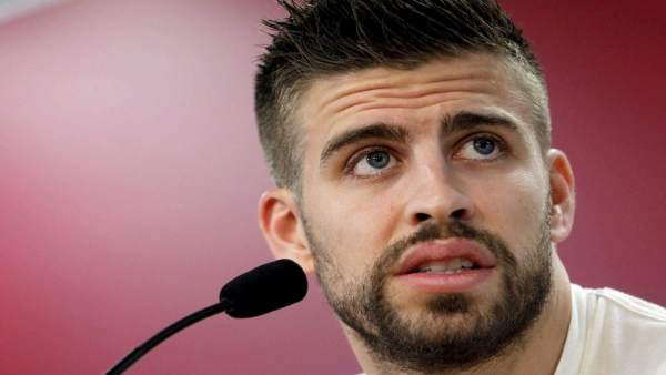Gerard Piqué Gerard Piqué