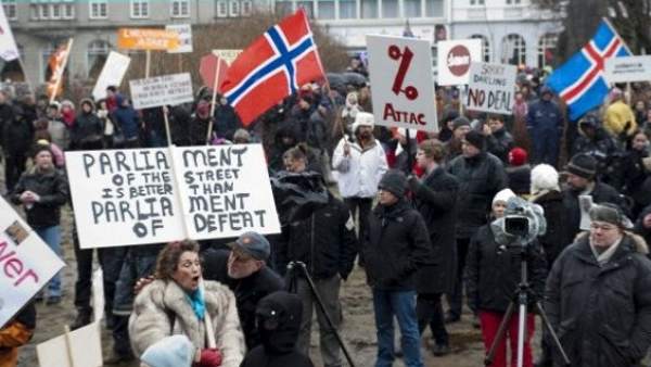 Protestas en Islandia Protestas en Islandia