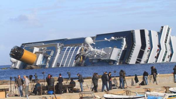 'Costa Concordia' 'Costa Concordia'