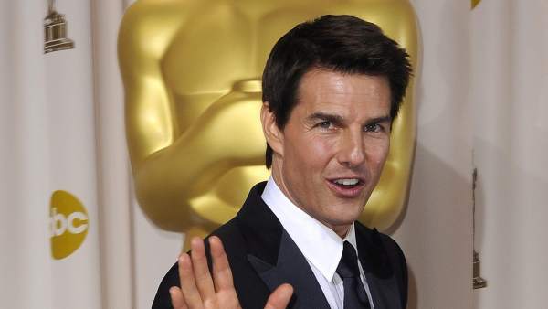 Tom Cruise Tom Cruise