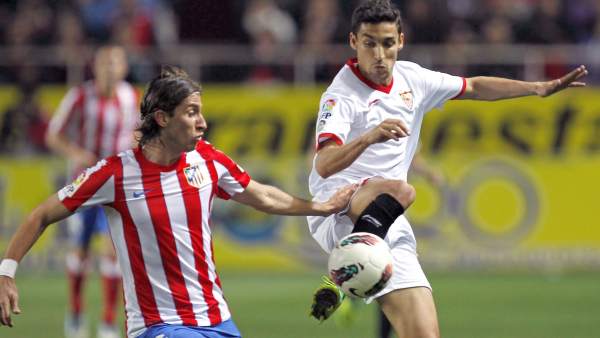 Navas y Filipe Luis en el Sevilla - Atlético Navas y Filipe Luis en el Sevilla - Atlético