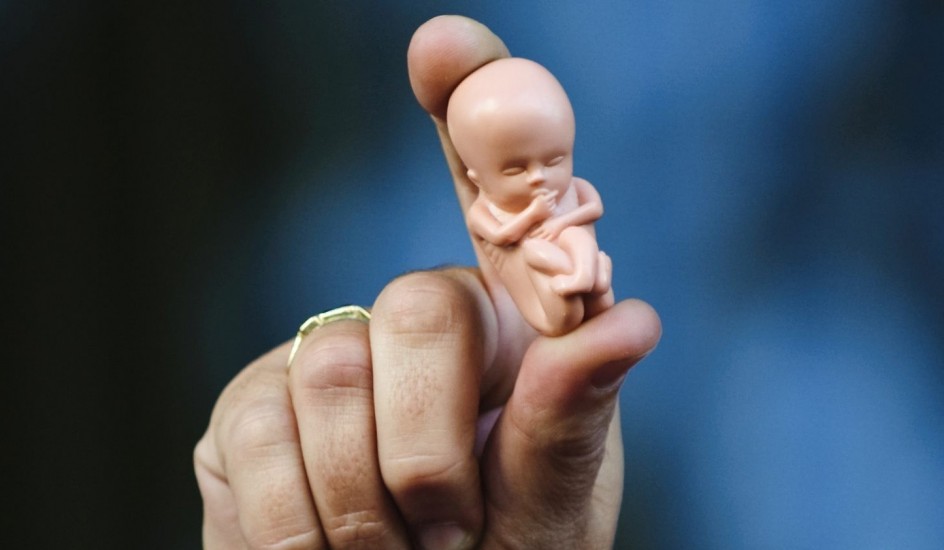 El aborto en América Latina: restricciones, contrastes y El aborto en América Latina: restricciones, contrastes y