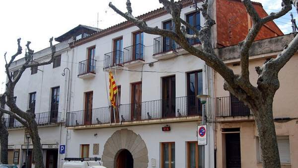 Sin bandera española. Sin bandera española.