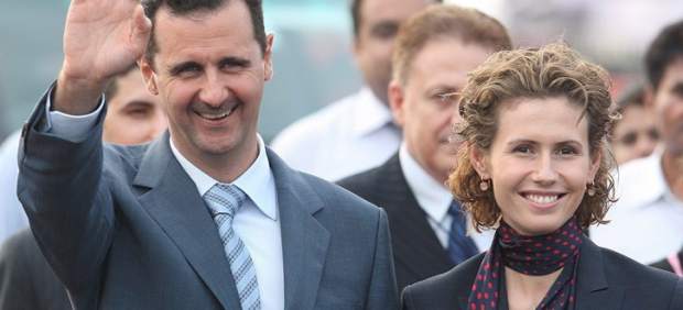 Al Asad y su esposa
