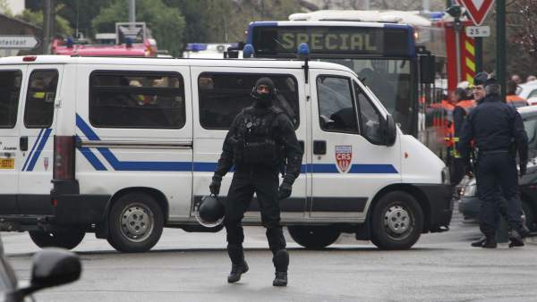 Cerco al pistolero de Toulouse Cerco al pistolero de Toulouse