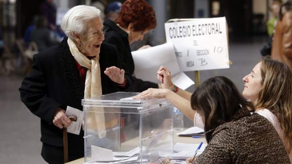Elecciones con una sonrisa Elecciones con una sonrisa
