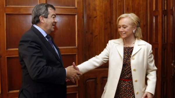 Álvarez-Cascos y Mercedes Fernández Álvarez-Cascos y Mercedes Fernández