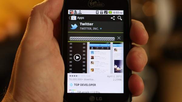 Twitter Twitter