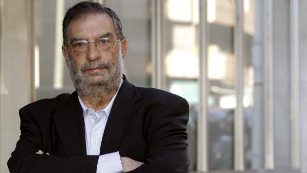 Enrique González-Macho Enrique González-Macho