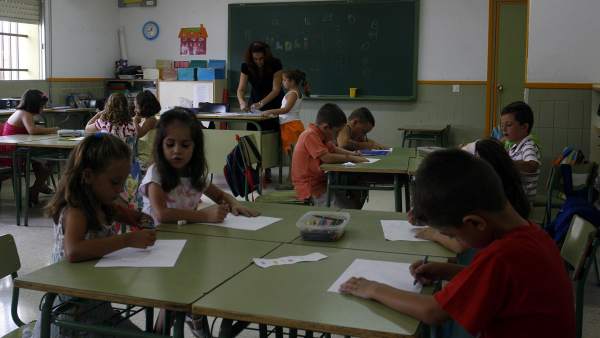 Niños en clase Niños en clase
