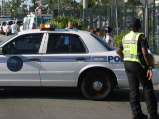 Policía