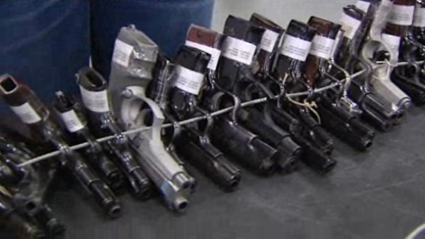 La Guardia Civil subasta 3.000 armas La Guardia Civil subasta 3.000 armas