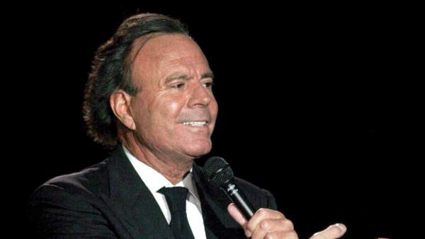 Julio Iglesias Julio Iglesias