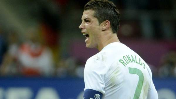 Cristiano Ronaldo con Portugal Cristiano Ronaldo con Portugal