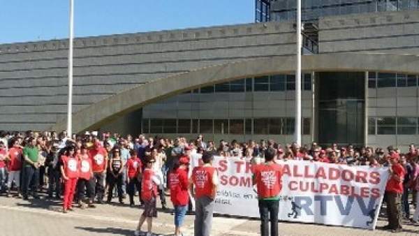 Protestas en RTVV contra los despidos Protestas en RTVV contra los despidos