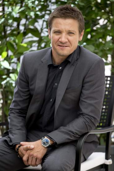 Jeremy Renner y Emma Watson, los actores más rentables de Hollywood, según Forbes