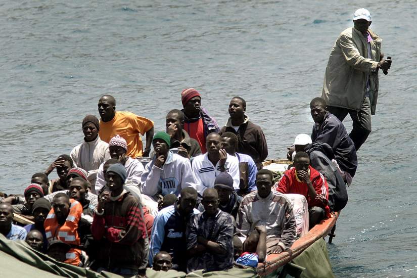 Las islas y peñones de España en el norte de África, el nuevo frente de ...