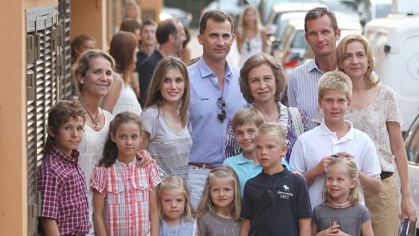 Integrada en la Familia Real Integrada en la Familia Real
