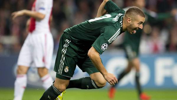 Gol de Benzema al Ajax Gol de Benzema al Ajax