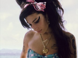 'Amy Winehouse, December 2007'