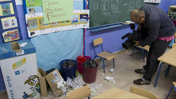 Huelga de limpieza en los colegios de Jerez Huelga de limpieza en los colegios de Jerez