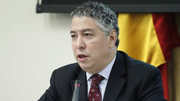 Tomás Burgos, en la Comisión no permanente del Pacto de Toledo Tomás Burgos, en la Comisión no permanente del Pacto de Toledo