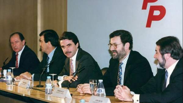 Aznar y Rajoy, en 1996 Aznar y Rajoy, en 1996