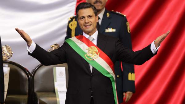 Investidura de Peña Nieto Investidura de Peña Nieto