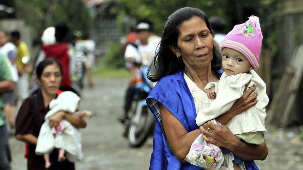 Evacuación de los niños Evacuación de los niños