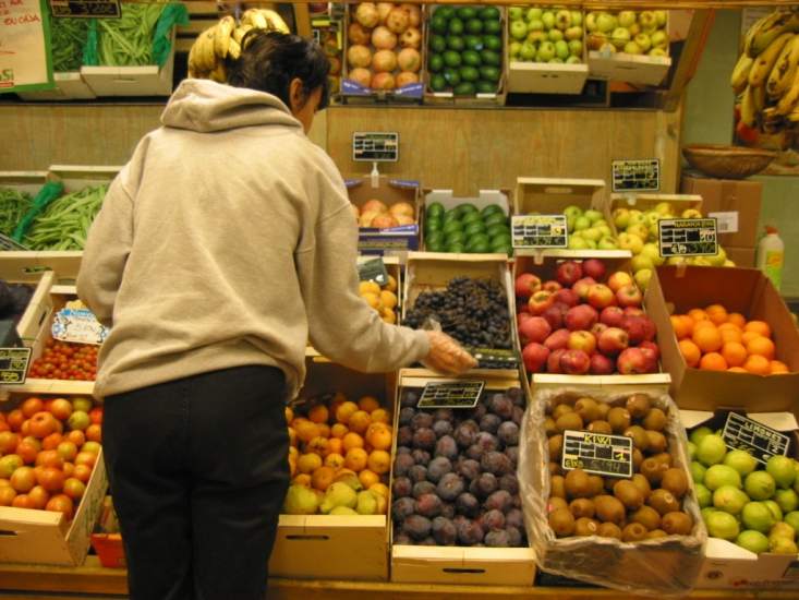 Resultado de imagen para COMPRAR FRUTAS Y VERDURAS