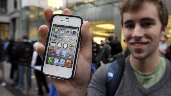 iPhone 4S iPhone 4S