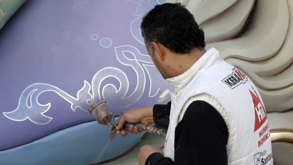La UV i la UPV creen amb el Gremi d'Artistes Fallers el Diploma en Falles i Creativitat La UV i la UPV creen amb el Gremi d'Artistes Fallers el Diploma en Falles i Creativitat
