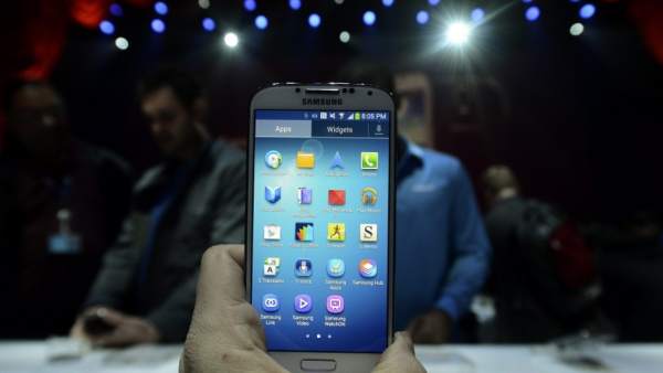 Samsung Galaxy S4 Samsung Galaxy S4
