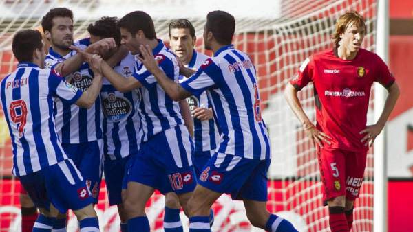 Jugadores del Deportivo celebran un gol. Jugadores del Deportivo celebran un gol.